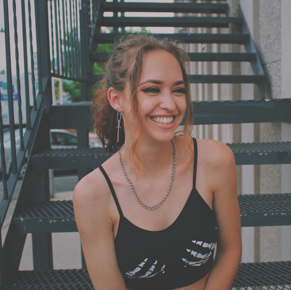 Meet your Posher, Mystic